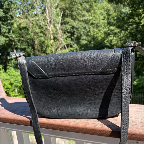 Vintage MCM Crossbody Bag – Black Leather - Picture 8 of 11